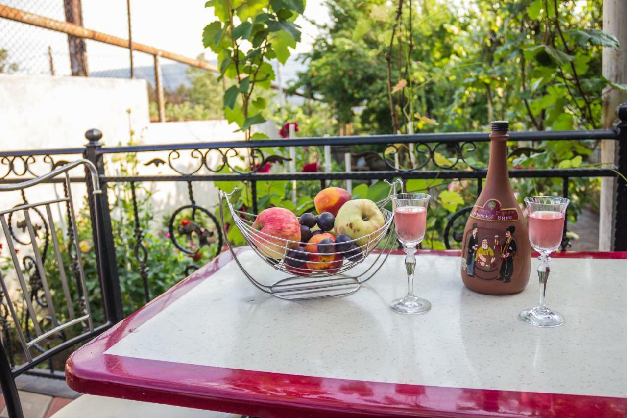 Apartament Sofia Tbilisi Exteriör bild